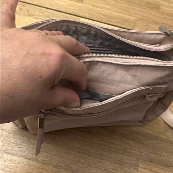 BAGGALINI ⭐️ Uptown Bagg crossbody bag - Picture 7 of 13